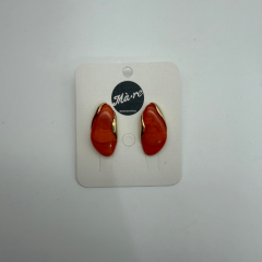 Amber Dokulu Organik Form Gold Detaylı Küpe