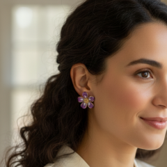 Mor Mine Çiçek Form Gold Detaylı Küpe