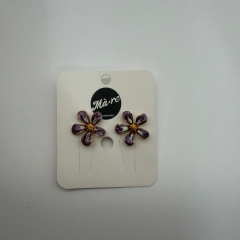 Mor Mine Çiçek Form Gold Detaylı Küpe