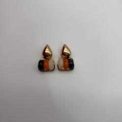 Gold Damla Detaylı Çok Taşlı Küpe