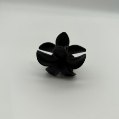 Mat Siyah Çiçek Formlu Mandal Toka