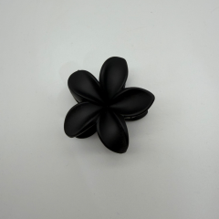 Mat Siyah Çiçek Formlu Mandal Toka