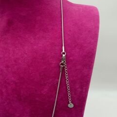 Zarif Gümüş Tonlu İnce Zincir Kolye