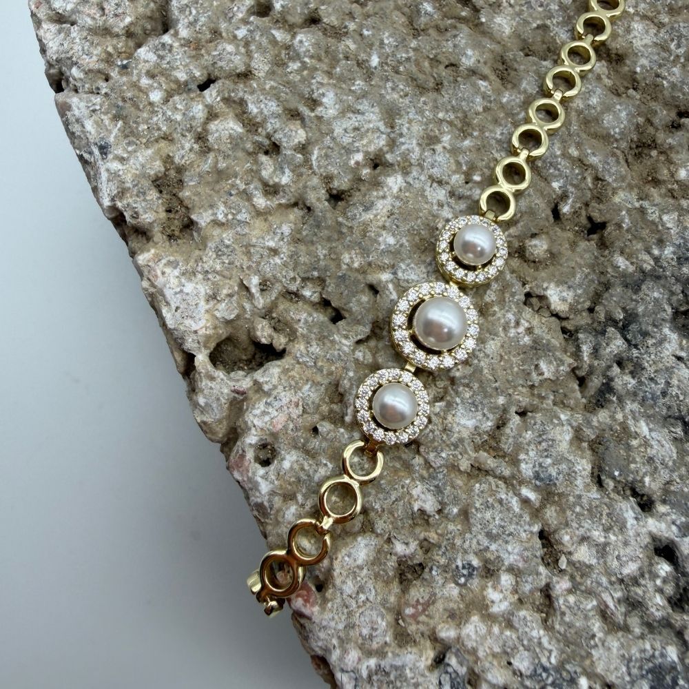 İnci ve Taş Detaylı Gold Çelik Bileklik