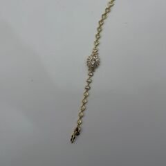 Kalp Zincir Detaylı Taşlı Gold Çelik Bileklik