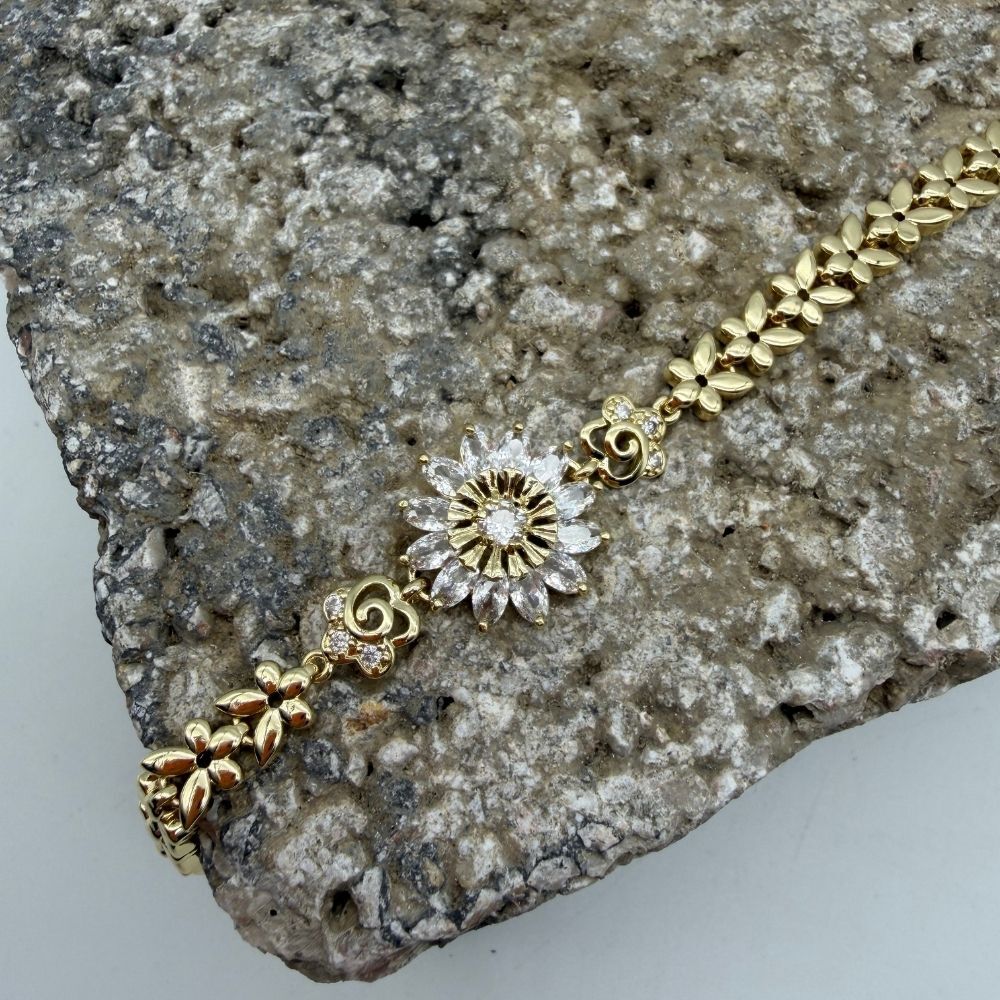 Çiçek Motifli Işıltılı Gold Bileklik