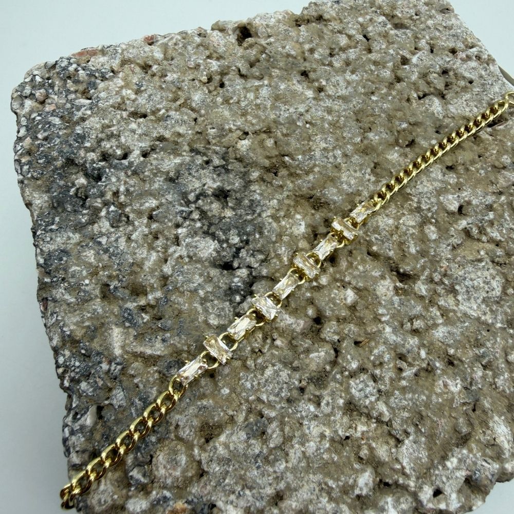 Baget Taş Detaylı Gold Zincir Bileklik