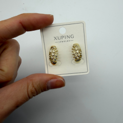 Xuping Çelik Taşlı Dal Form Küpe