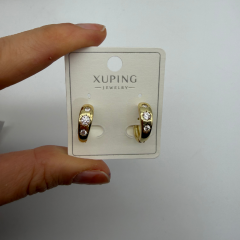 Xuping Çelik Çok Taşlı Halka Küpe