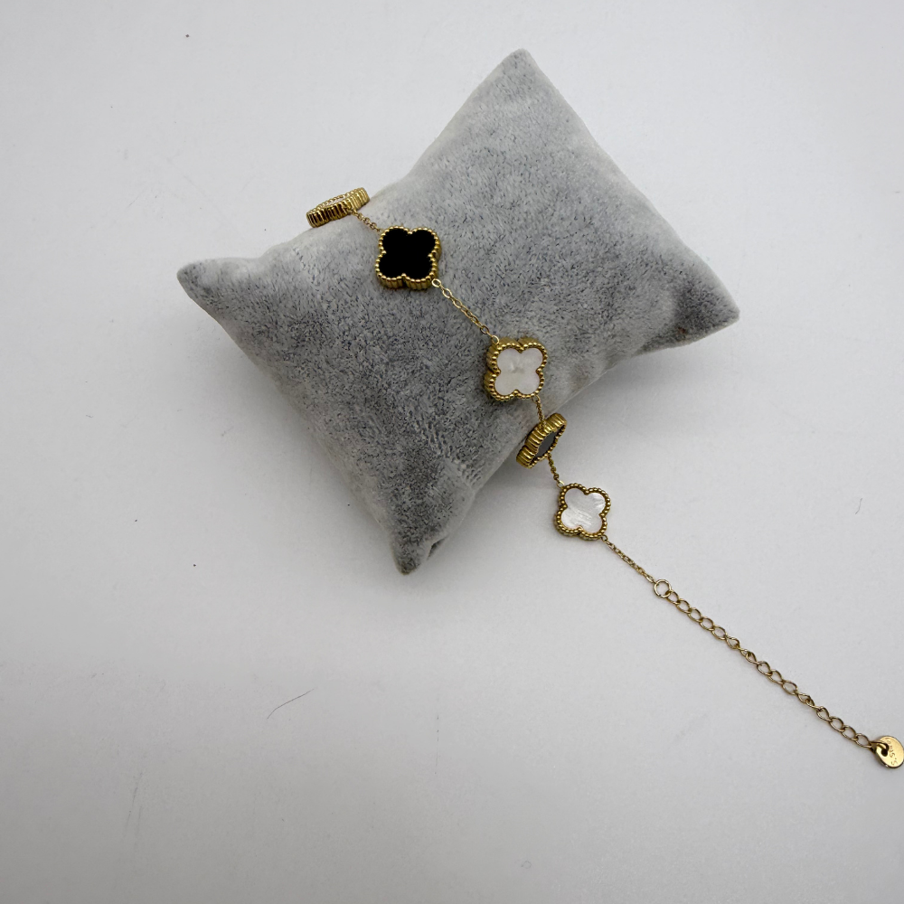 Mare Accessories | Çift Renkli Yonca Figürlü Çelik Bileklik