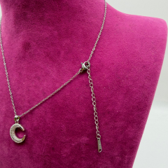 Zirkon Taşlı Gümüş Ay Figürlü Çelik Kolye - 45 cm