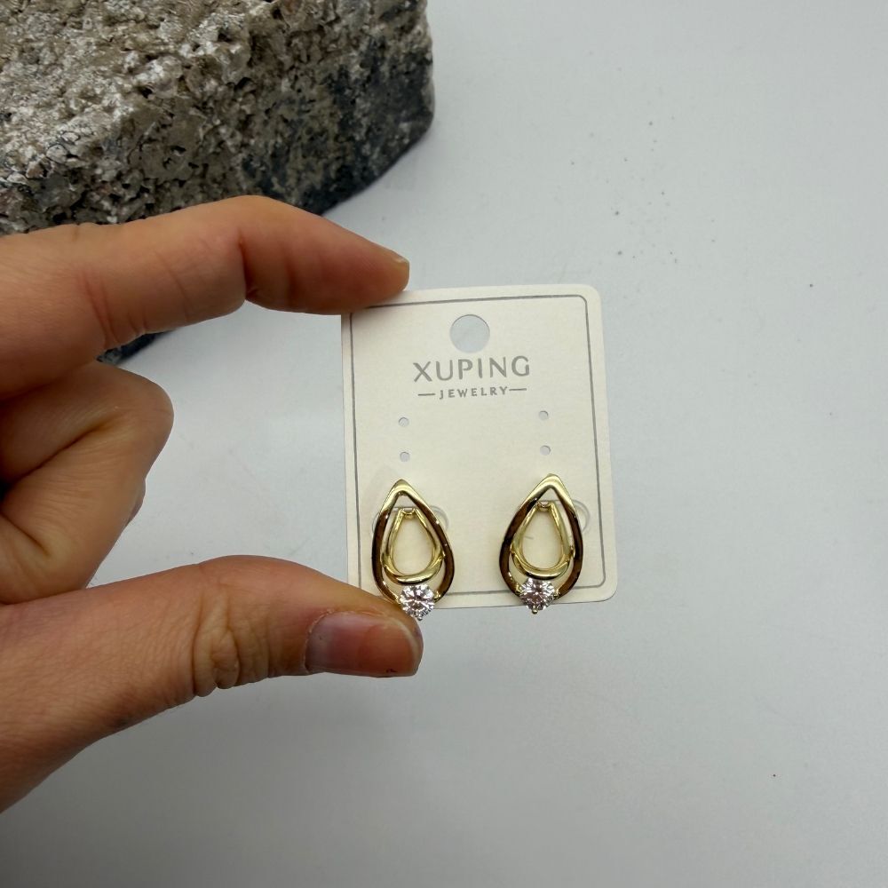 Damla Formlu Taş Detaylı Gold Küpe