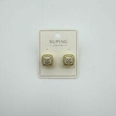 Kare Formlu Çerçeve Detaylı Taşlı Gold Küpe