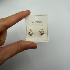 Kıvrımlı Formlu Taş Detaylı Gold Mini Küpe