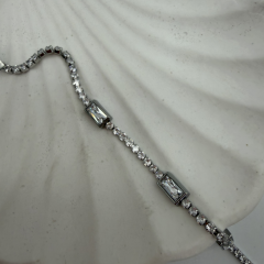 Dikdörtgen Zirkon Taş Detaylı Su Yolu Bileklik