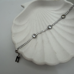 Üç Taş Detaylı Silver Zirkon Su Yolu Bileklik